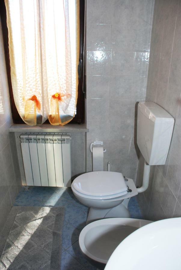 לינה וארוחת בוקר Agliè La Cascina מראה חיצוני תמונה