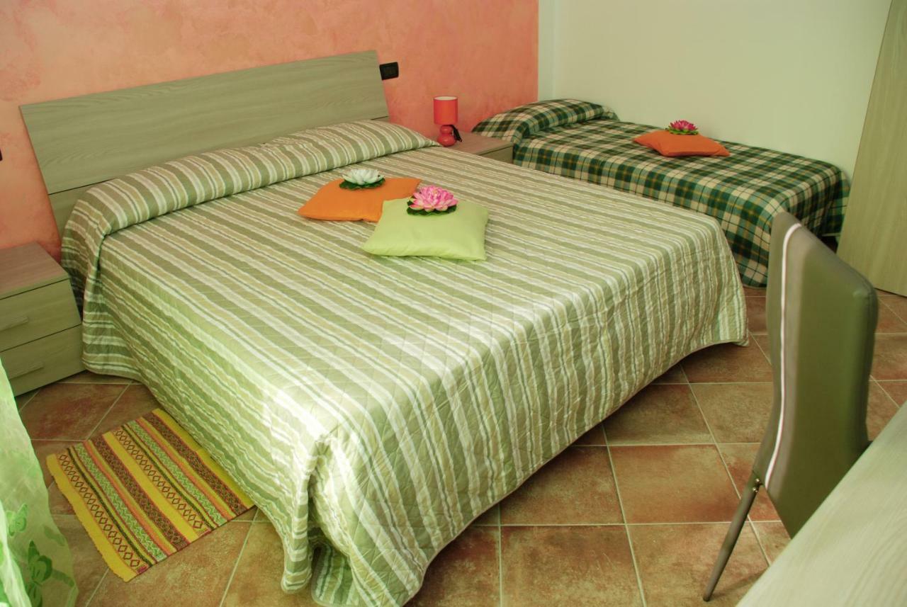 לינה וארוחת בוקר Agliè La Cascina מראה חיצוני תמונה