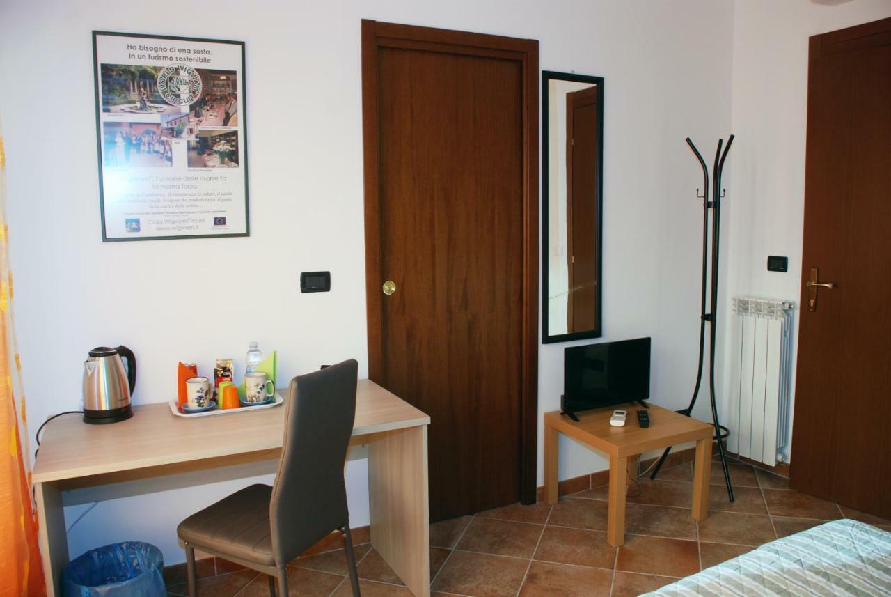 לינה וארוחת בוקר Agliè La Cascina מראה חיצוני תמונה